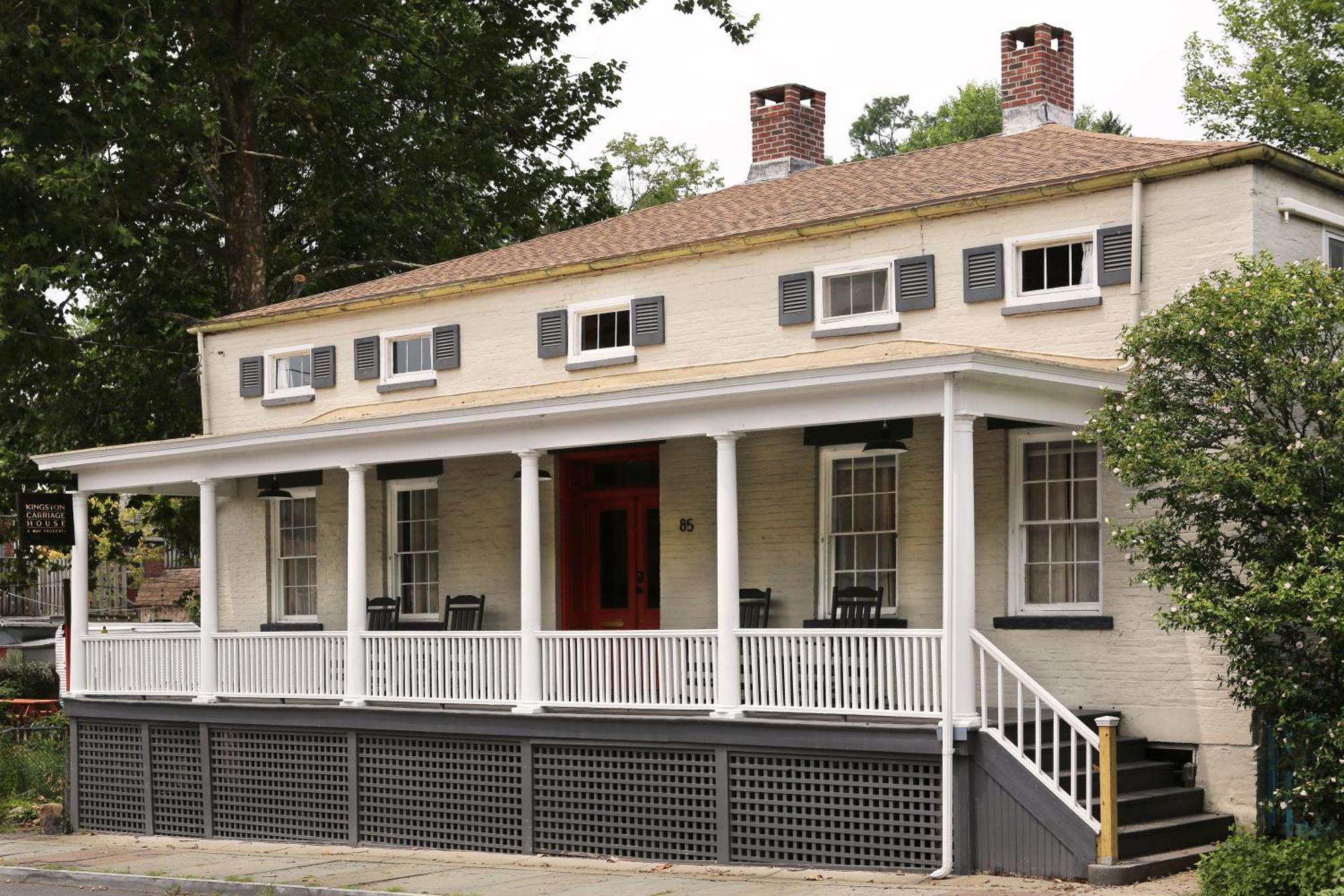 Kingston Carriage House Bed and Breakfast Buitenkant foto